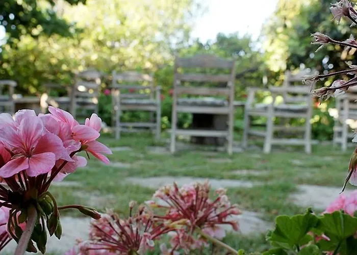 Hoppala Bed & Breakfast 3*